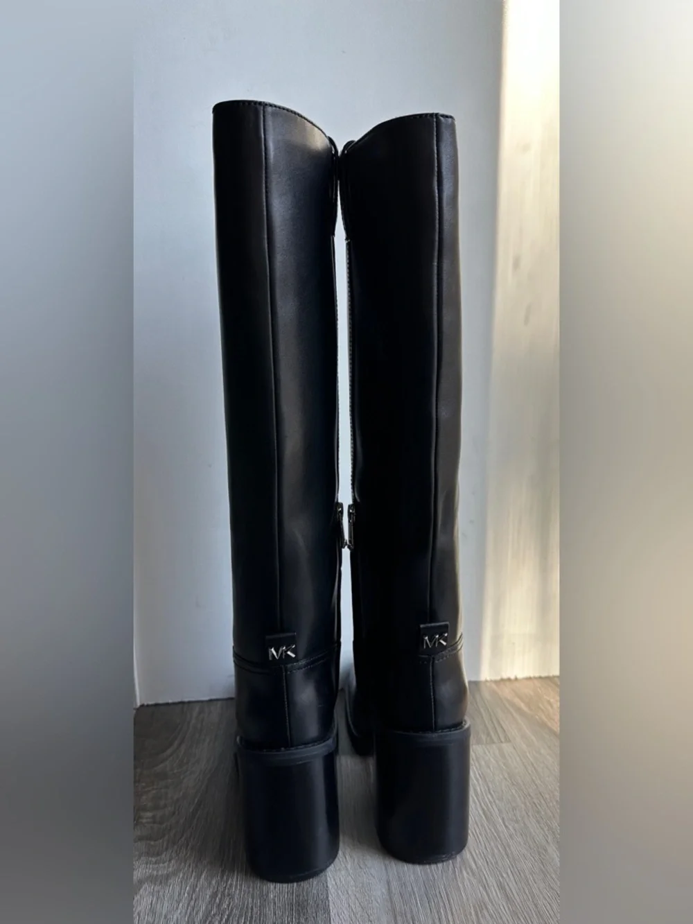 MICHAEL KORS Houston Leather Block Heel Boot US 8 $295